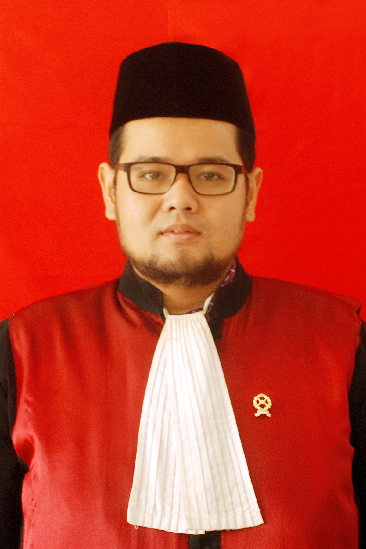 ARYA RAGATNATA, S.H., M.H.