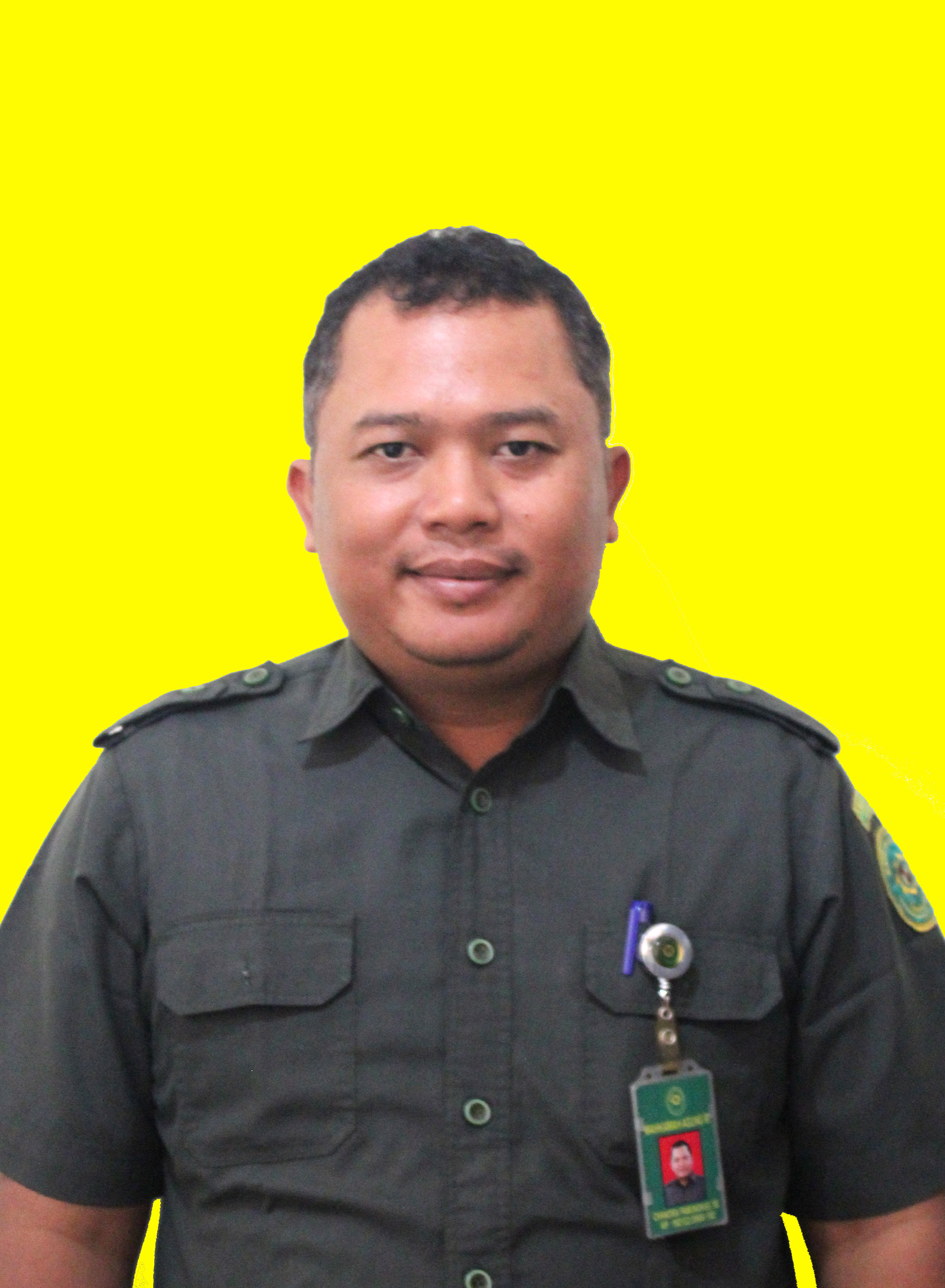 CHANDRA PAMUNGKAS, SE
